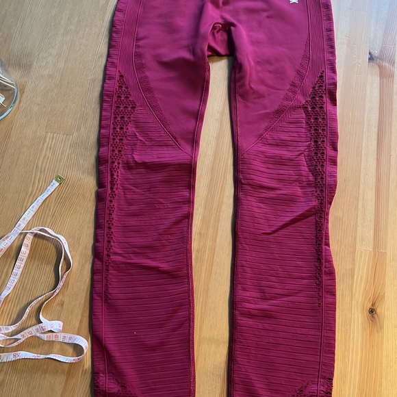 Gymshark Energy+ Seamless Leggings - Picture 11 of 11